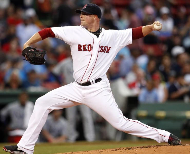 Red Sox stop streaking Rays, stay top of AL East