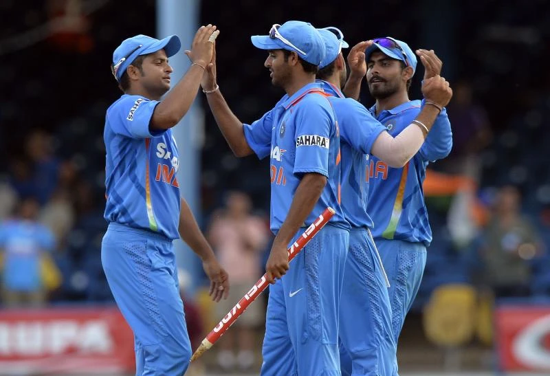 Dhoni could be back for India in Tri-Nations final