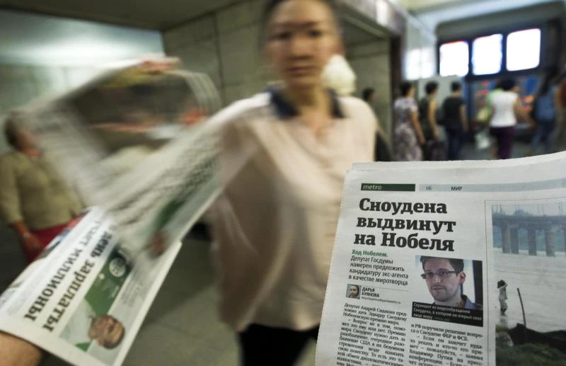 US leaker Snowden hits hurdles in search for asylum