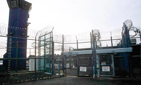 US prison population down for 3rd straight year