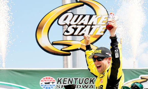 Kenseth rules Sprint Cup race at Kentucky
