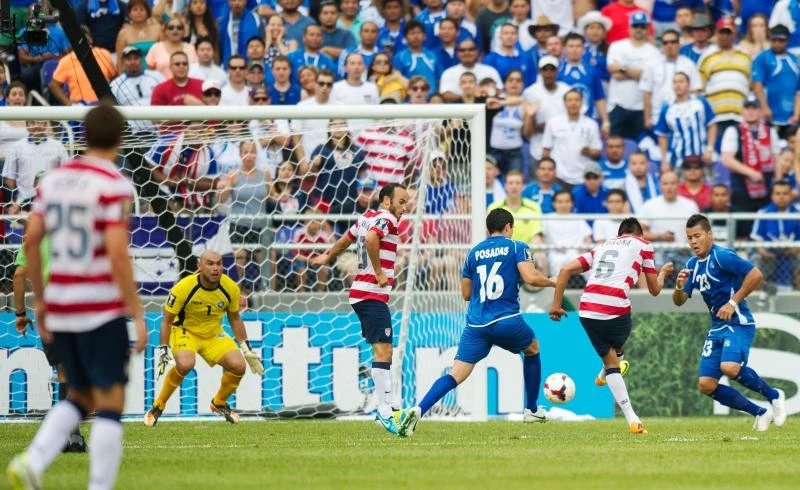 US, Honduras set up semis showdown