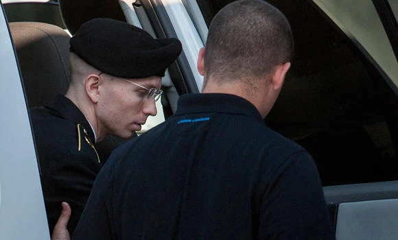 Bradley Manning a whistleblower not traitor, says defense lawyer
