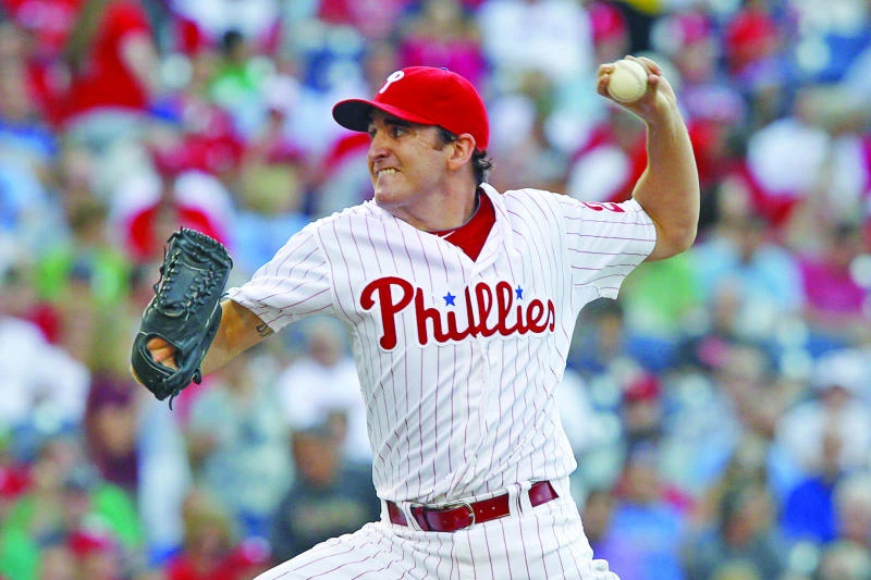 Lannan dominates former team, Phillies beat Nationals