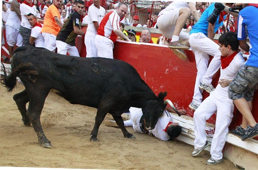 Spain bull run sends 3 to hospital