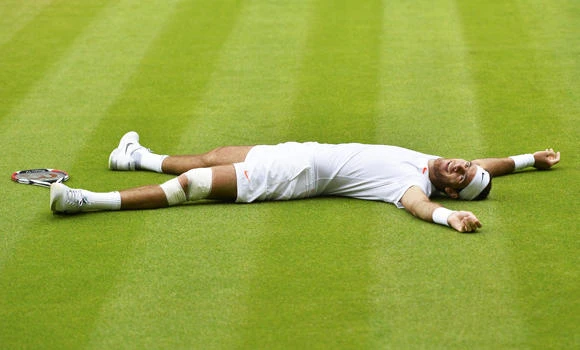 Djokovic, Murray on course for final showdown