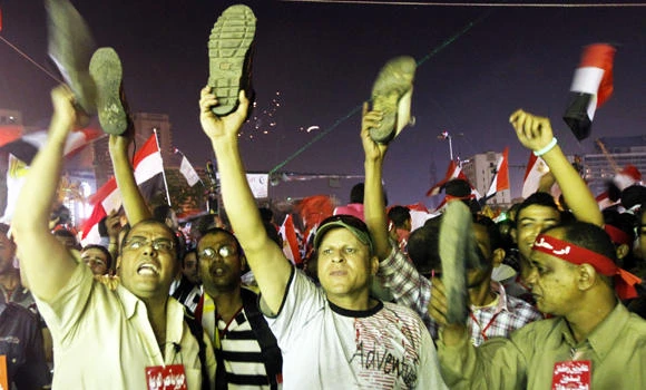 Mursi’s hard-line allies call for early vote