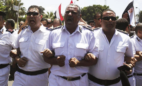 Egypt’s military issues 48-hour ultimatum