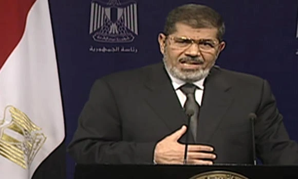Mursi offers consensus govt as way out of Egypt crisis