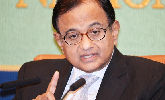 Rupee defense dented as bond sale falls short
