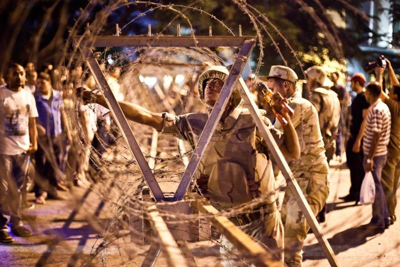 36 killed in Egypt prison truck escape attempt