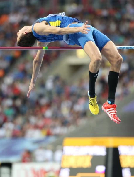 Aregawi strikes first gold for Sweden