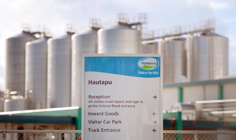 Milk ‘botulism botch-up’: NZ demands answers