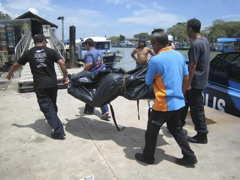 Malaysia finds 3 bodies; 37 still missing