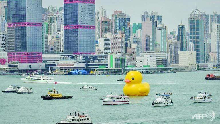 Fowl play? Taiwan city to upstage rival with yellow duck