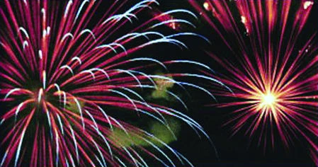 Firework displays, folk dances cap celebration in Riyadh