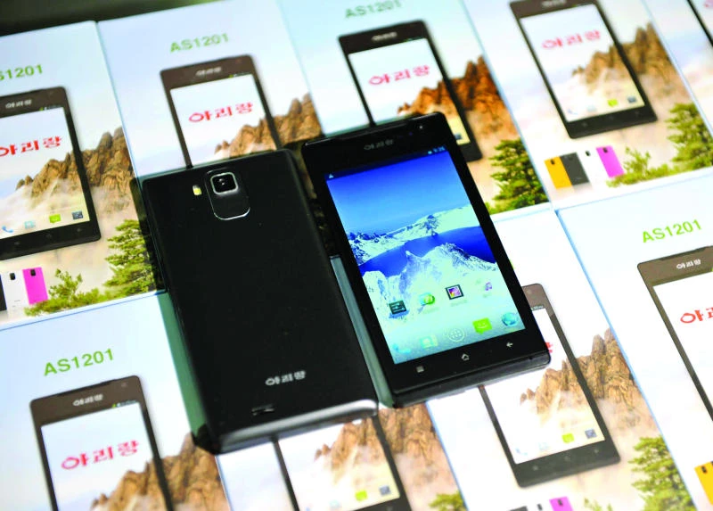 N. Korea unveils ‘secure, homemade’ smartphone