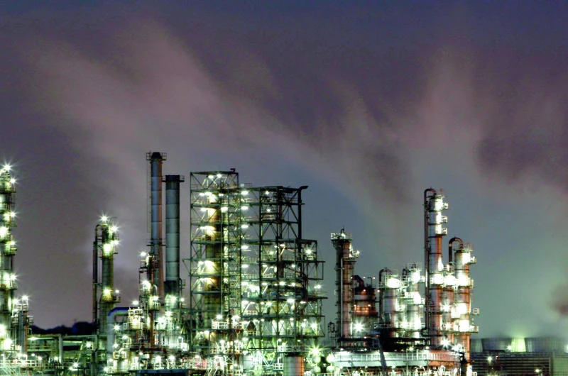 Brent oil hit by profit-taking but supported by Egypt unrest