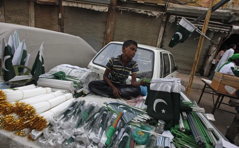 IMF agrees Pakistan can seek $6.6bn: Officials