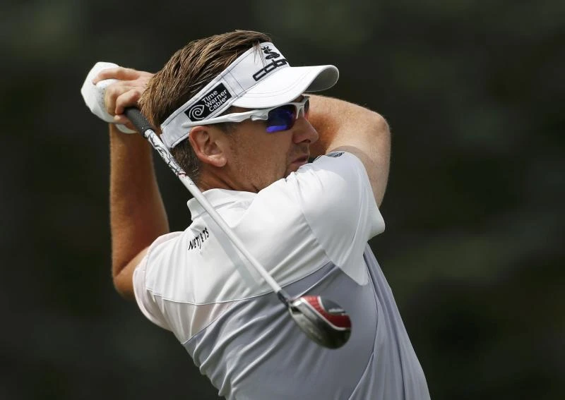 Poulter closes well, hopes for a better start