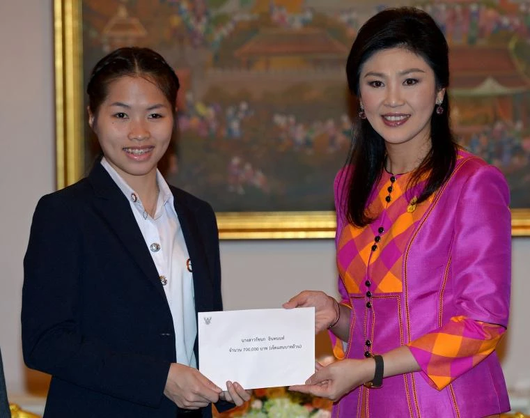 Thai badminton star sets off to smashing success