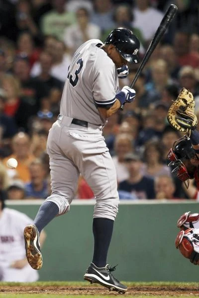 A-Rod hit, homers in testy Yankees win over Red Sox