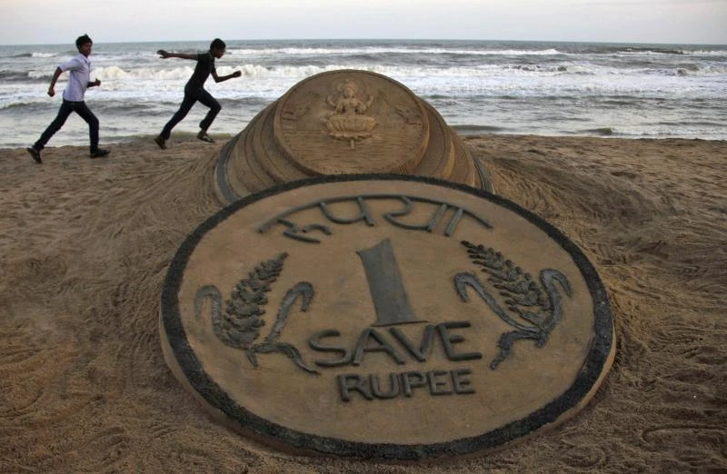Indian rupee panic ‘unwarranted’