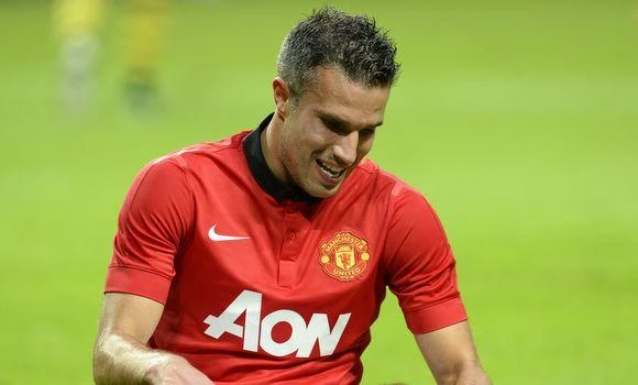 Van Persie desperate for Rooney to stay