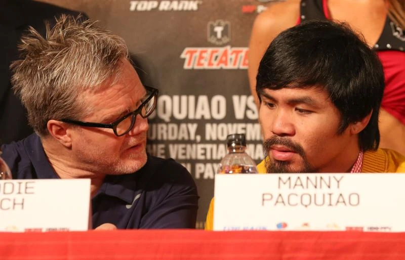 Pacquiao comeback to start in fight with Rios
