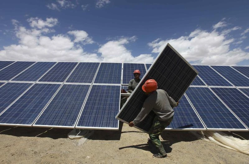 Morocco to tender for 2 solar plants totalling 300 MW