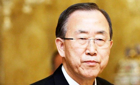 Syria chemical evidence fades as UN team comes under fire