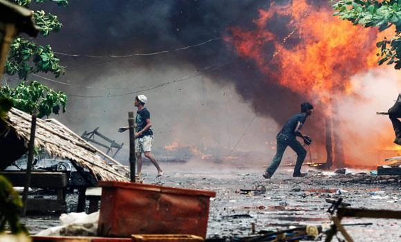 Buddhists torch Muslim homes, shops in Myanmar