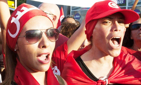 Opposition demands Ennahda quit