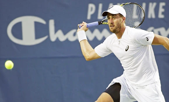 Johnson upsets second seed Seppi