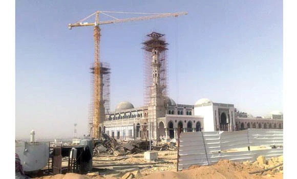 Hundreds of mosquesunder renovation