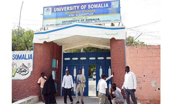 Unidentified gunmen shot and killed one Swedish politician and wounded another in a drive-by shooting on Wednesday outside a university in Mogadishu, said police in Somalia.