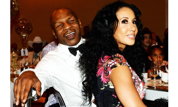 Boxing great Tyson surprises upstate NY wedding