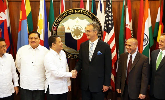 Talks on wider US military presence in Philippines begin