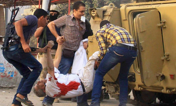 Security forces storm pro-Mursi town near Cairo to reassert control