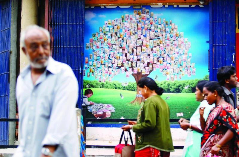 Rupee slump a hard lesson for Indian students overseas