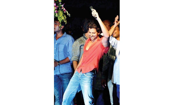 Hrithik Roshan makes fan’s wish come true