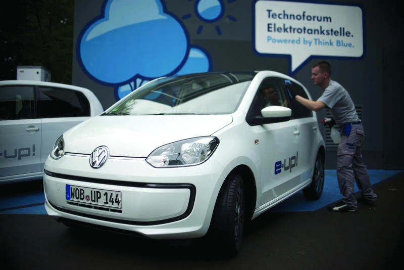 Auto union is talking with Volkswagen about US plant