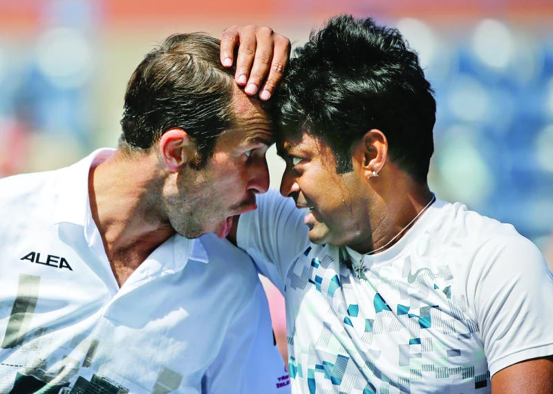 Grand Slam slips away from Bryan brothers