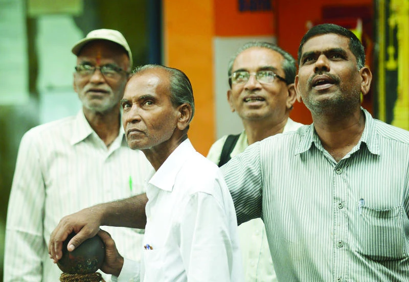Indian rupee rallies to near 5-week high