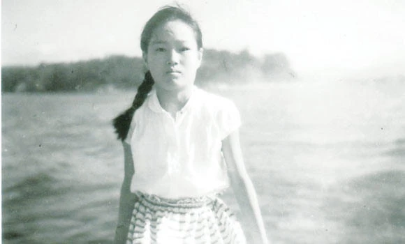 Hiroshima girl’s paper crane comes to Pearl Harbor
