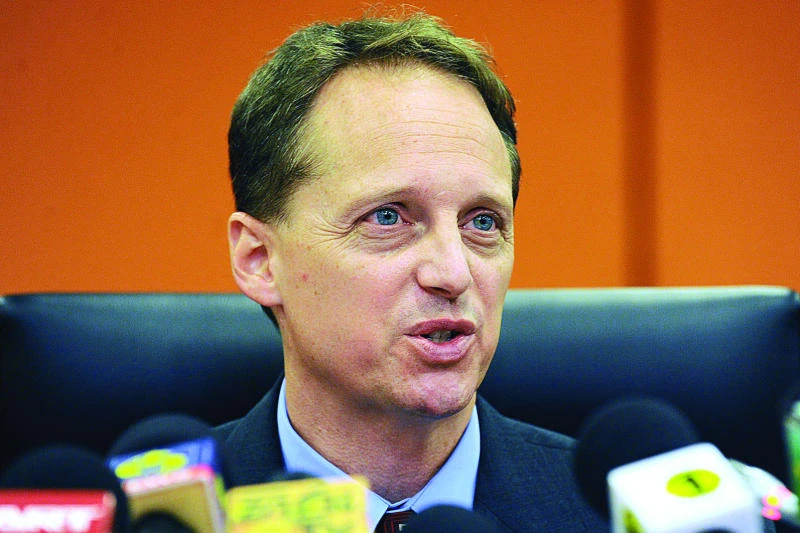 IMF warns Sri Lanka of slower growth