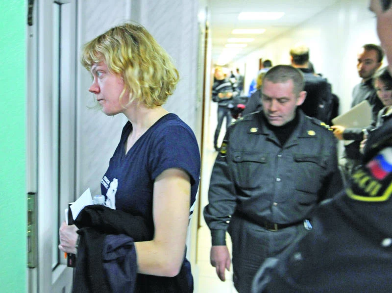 Russian court jails eight more Greenpeace activists