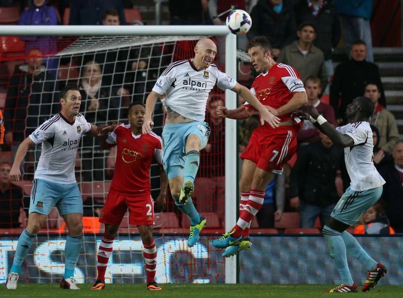 West Ham holds Southampton goalless