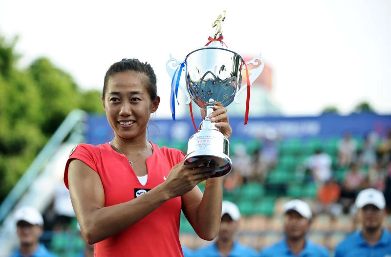 Wildcard Zhang nabs maiden crown in Guangzhou