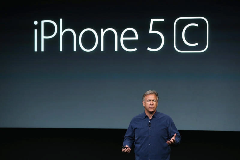 Apple unveils two new iPhones, starting at $99